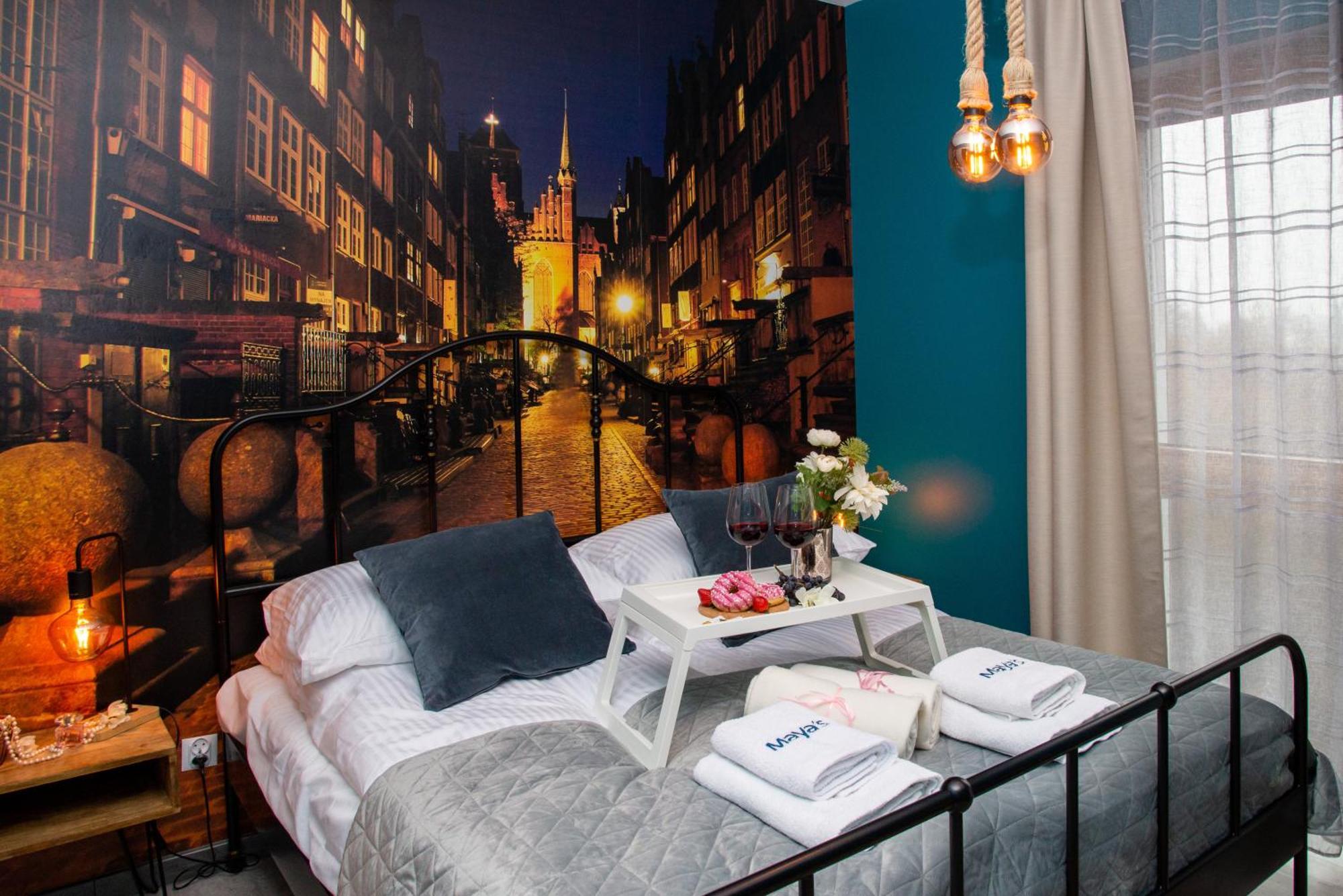 Premium 4 Rooms Apartment กดัญสก์ ภายนอก รูปภาพ