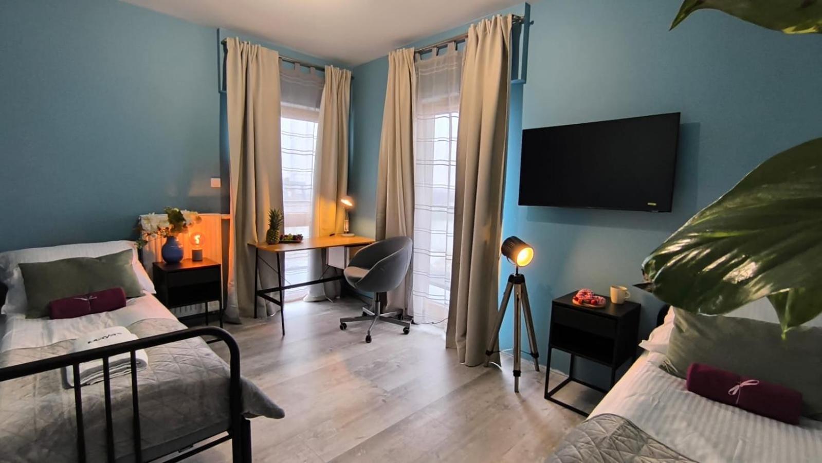 Premium 4 Rooms Apartment กดัญสก์ ภายนอก รูปภาพ